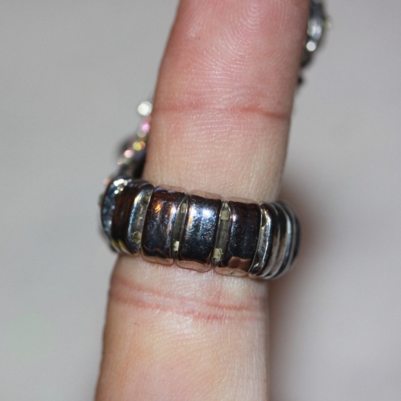 Unusual Large Rhinestone Horse Ring - Picture 3 of 5